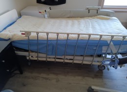 Electric Hospital Bed with Electric Air Press